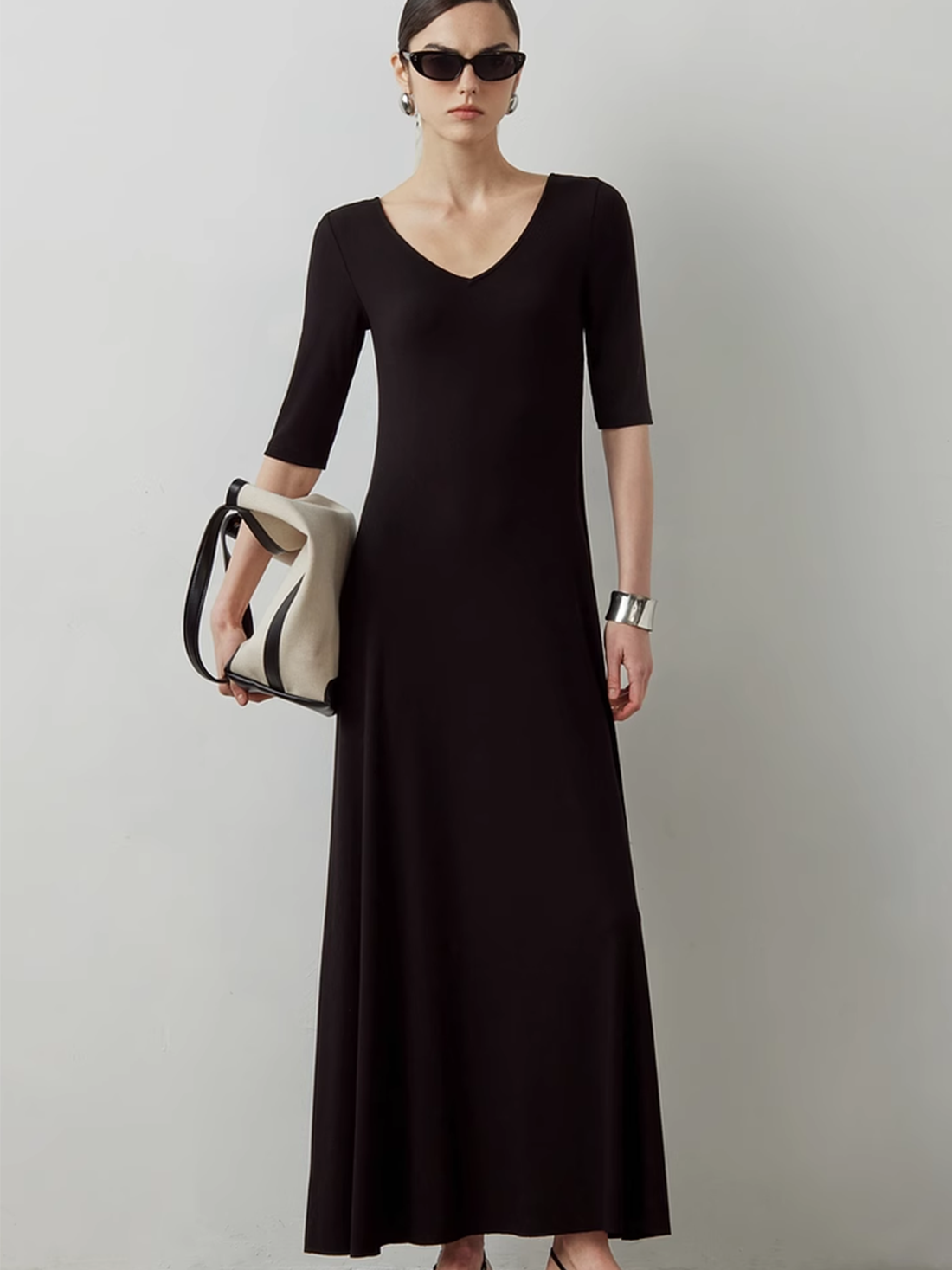 Reversible Mid-Sleeve Knit Dress